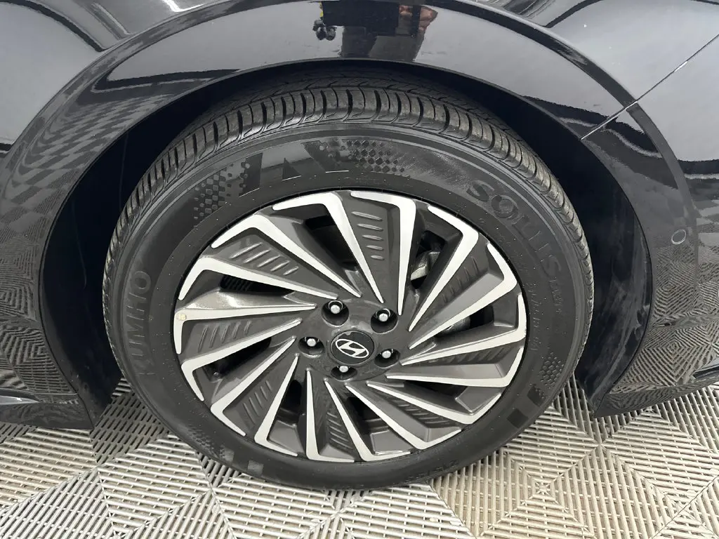 2026 Hyundai Sonata - $32,800