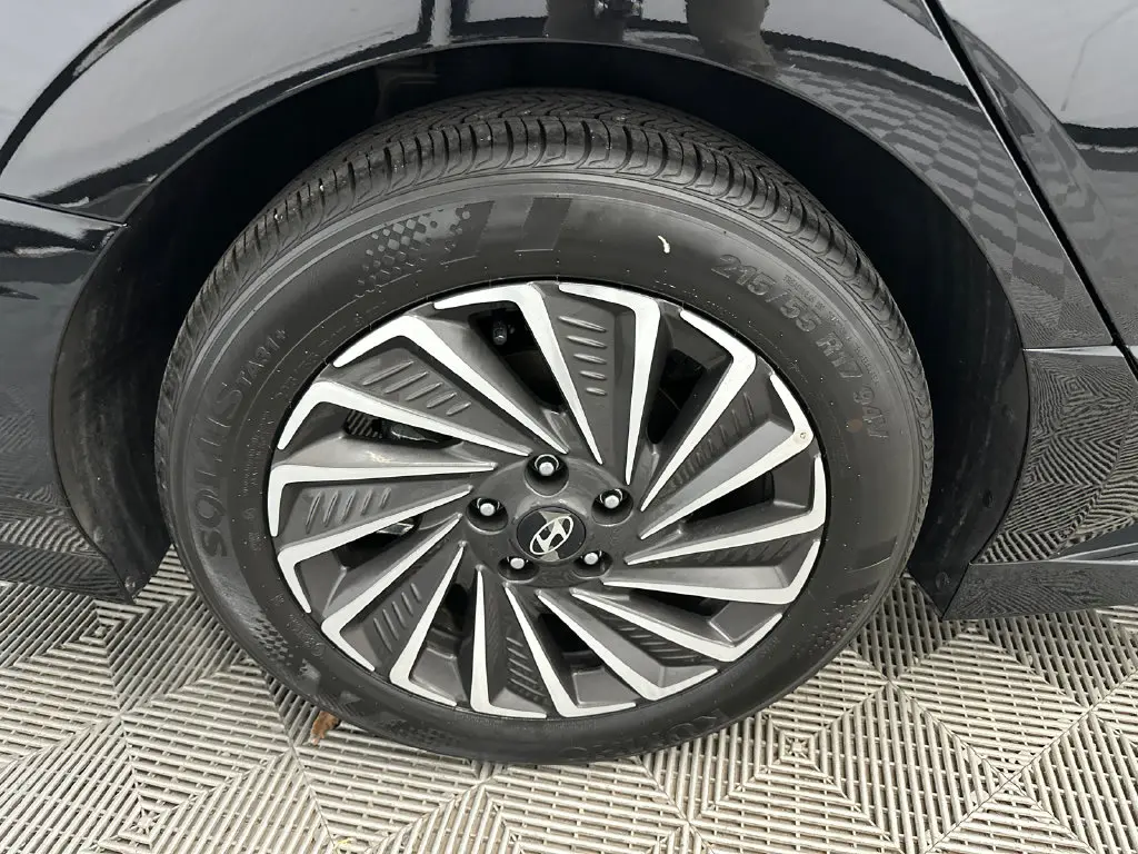 2026 Hyundai Sonata - $32,800