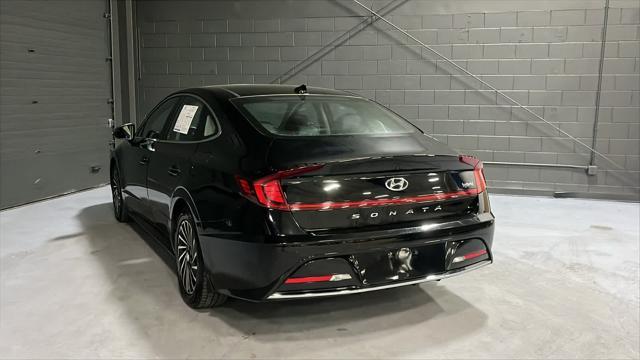 2023 Hyundai SONATA Hybrid Limited