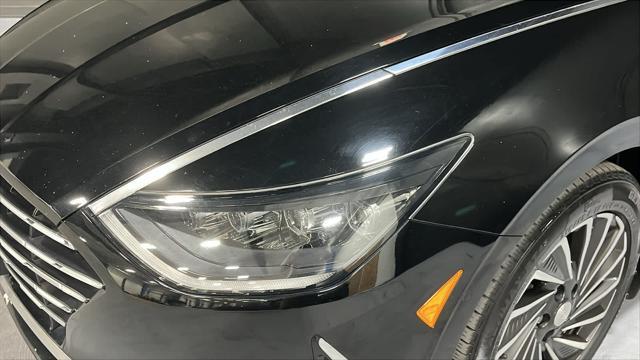2023 Hyundai SONATA Hybrid Limited