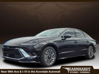 2025 Hyundai SONATA Hybrid with Abyss Black Exterior