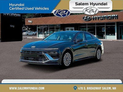 Photo of a 2025 Hyundai Sonata Hybrid Limited 4DR Sedan for sale