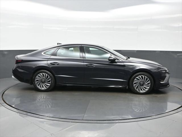 2026 Hyundai Sonata - $34,990