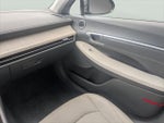 2024 SONATA Hybrid Thumbnail 18