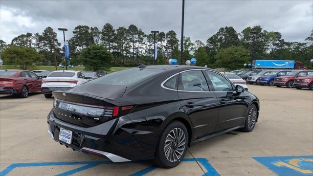 2025 Hyundai SONATA Hybrid Limited