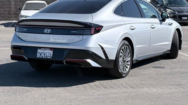 2025 Hyundai SONATA Hybrid Limited