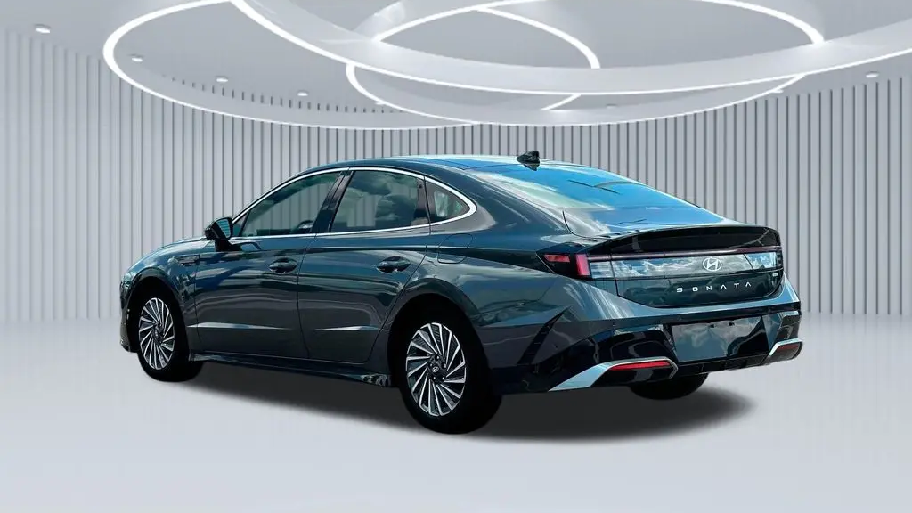 2025 Hyundai SONATA Hybrid Limited