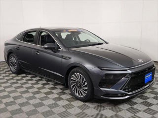 2025 Hyundai SONATA Hybrid with Portofino Gray Exterior