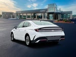 2026 SONATA Hybrid Thumbnail 5