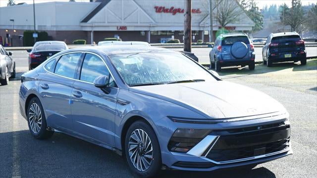 2026 Hyundai SONATA Hybrid Limited