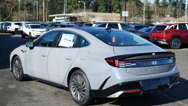 2026 Hyundai SONATA Hybrid Limited