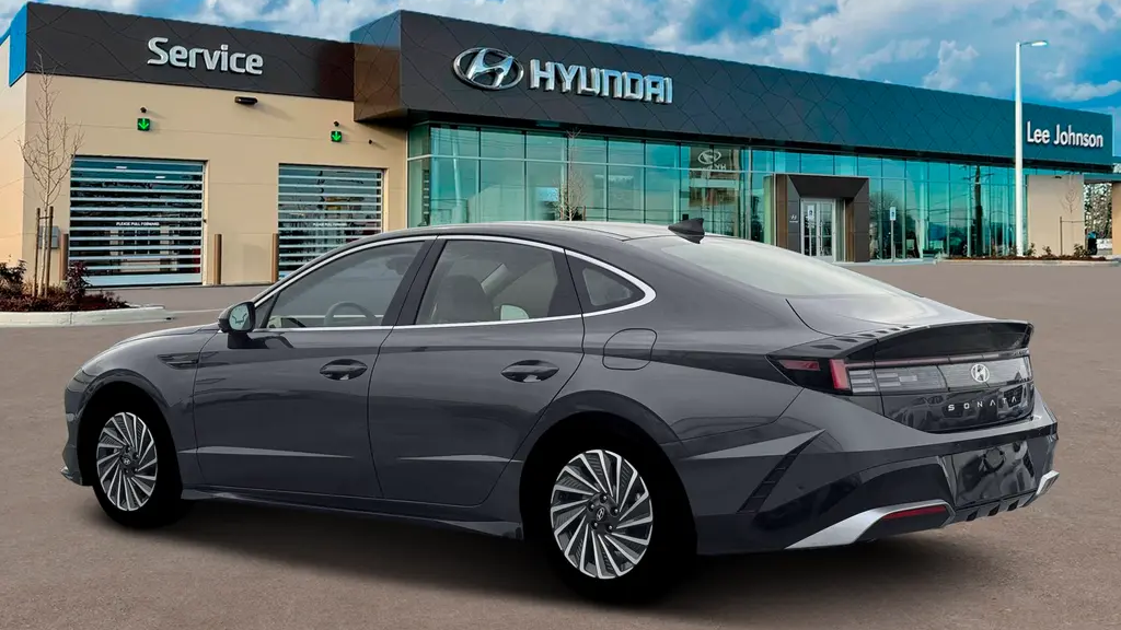 2026 Hyundai SONATA Hybrid Limited