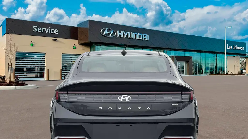 2026 Hyundai SONATA Hybrid Limited