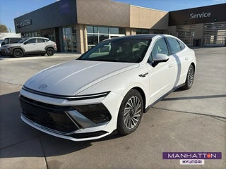 2025 Hyundai SONATA Hybrid with Serenity White Exterior