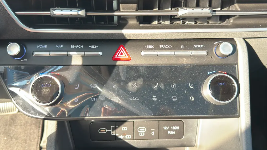 2025 Hyundai SONATA Hybrid Limited