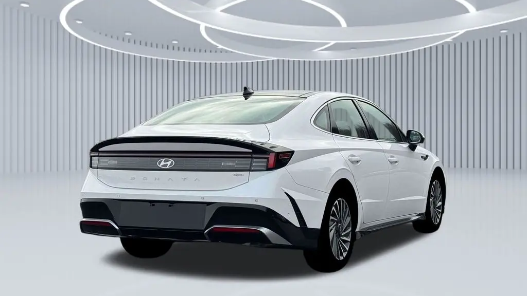 2026 Hyundai SONATA Hybrid Limited
