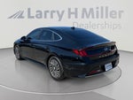 2023 SONATA Hybrid Thumbnail 3