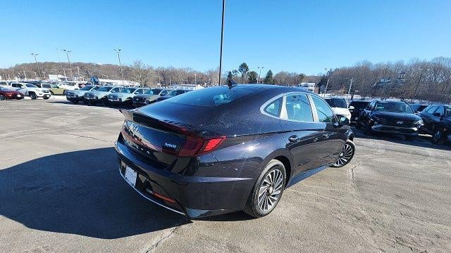 2023 Hyundai SONATA Hybrid Limited