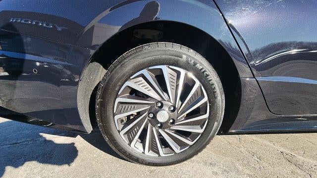 2023 Hyundai SONATA Hybrid Limited
