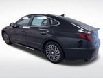 2023 SONATA Hybrid Thumbnail 19