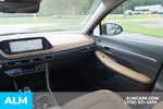 2023 SONATA Hybrid Thumbnail 16