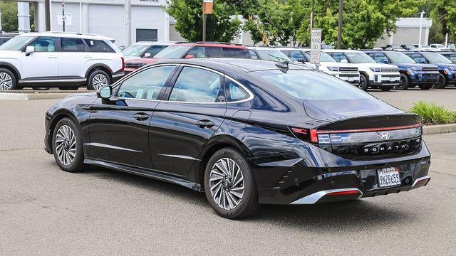 2024 Hyundai SONATA Hybrid Limited