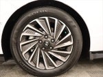 2025 SONATA Hybrid Thumbnail 7