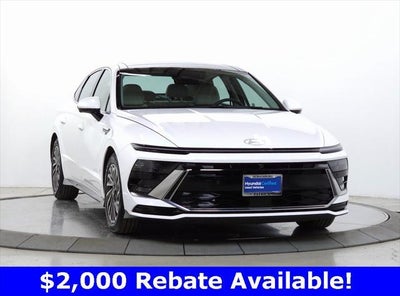 Photo of a 2025 Hyundai Sonata Hybrid Limited 4DR Sedan for sale