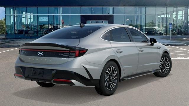 2026 Hyundai SONATA Hybrid Limited