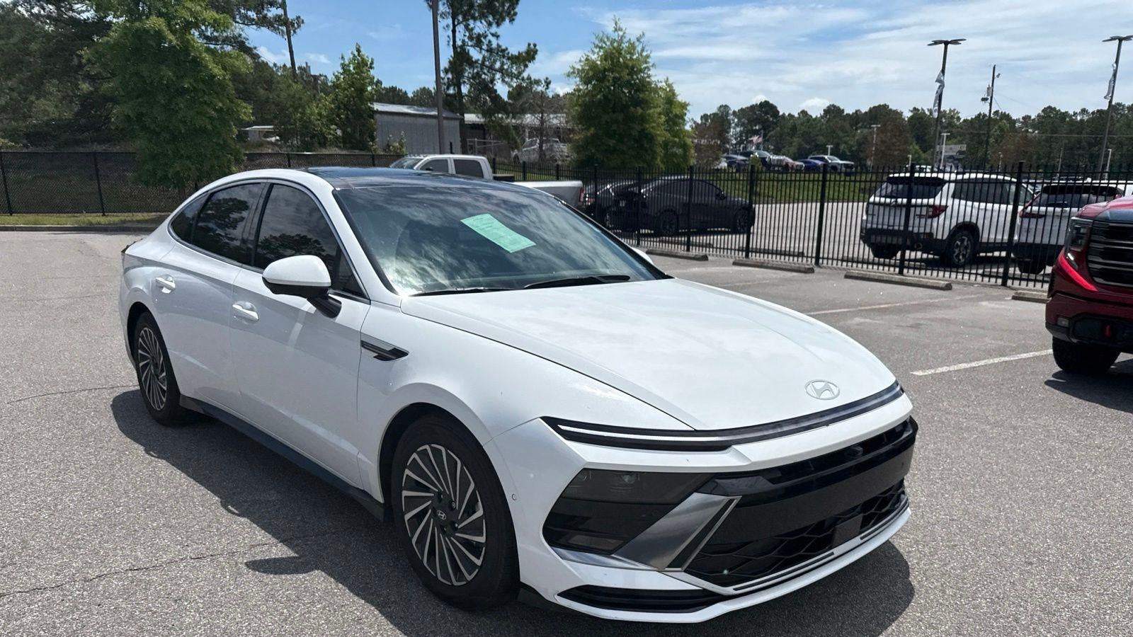2024 Hyundai SONATA Hybrid Limited