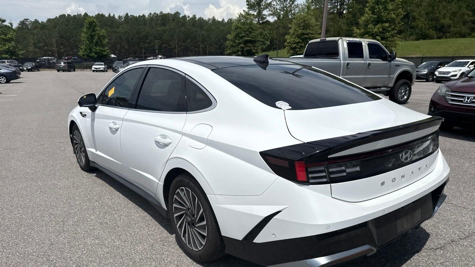 2024 Hyundai SONATA Hybrid Limited