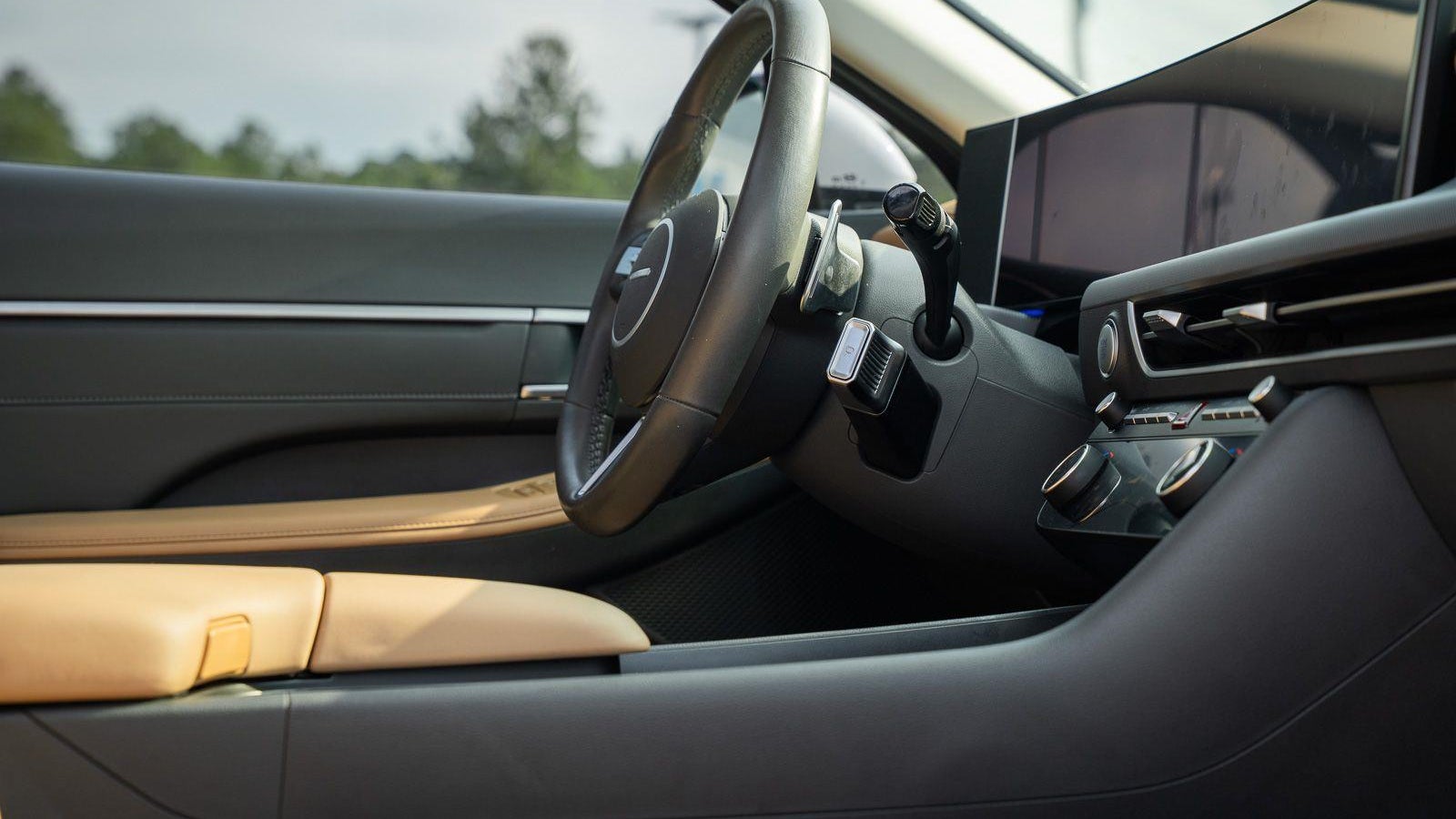 2024 Hyundai SONATA Hybrid Limited