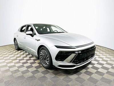 2025 Hyundai Sonata Hybrid Limited 4DR Sedan