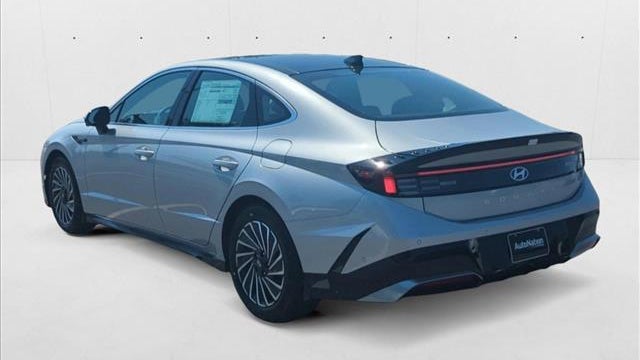 2025 Hyundai SONATA Hybrid Limited