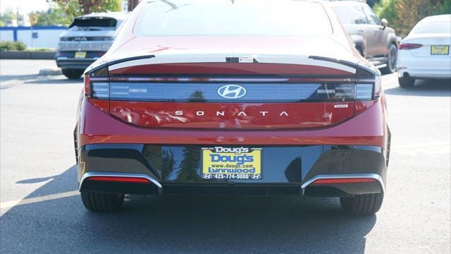 2025 Hyundai SONATA Hybrid Limited