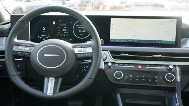 2025 Hyundai SONATA Hybrid Limited