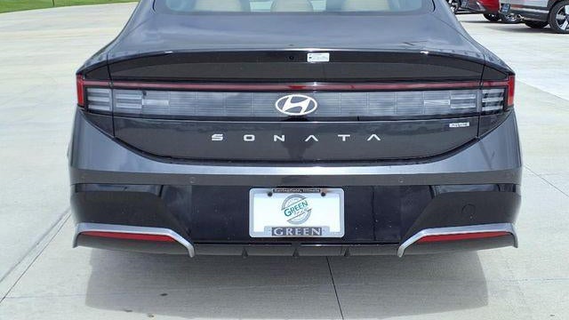2025 Hyundai SONATA Hybrid Limited