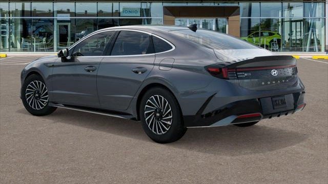 2026 Hyundai SONATA Hybrid Limited
