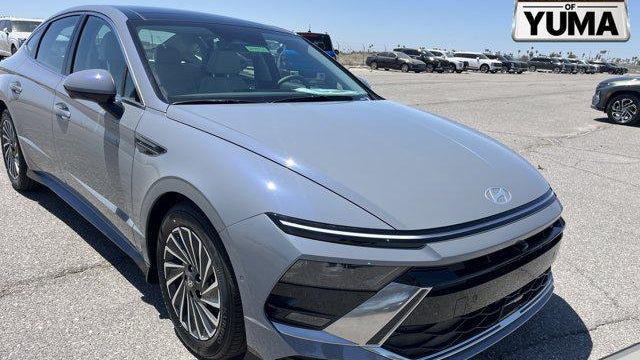 2026 Hyundai SONATA Hybrid Limited