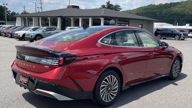 2026 Hyundai SONATA Hybrid Limited