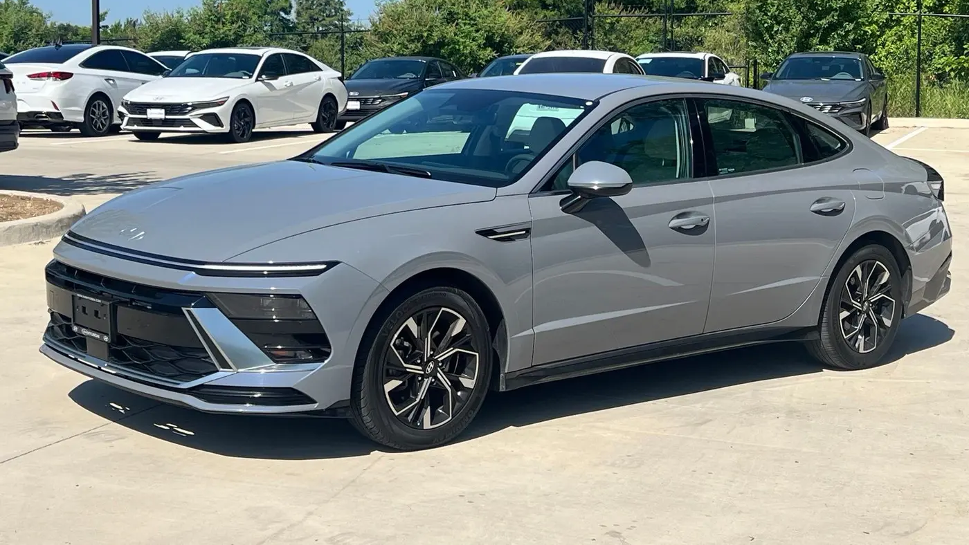 2025 Hyundai SONATA SEL