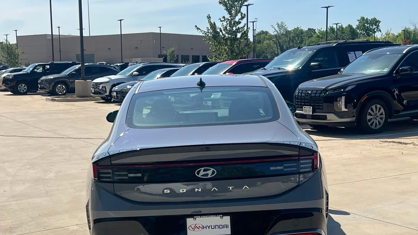 2025 Hyundai SONATA SEL