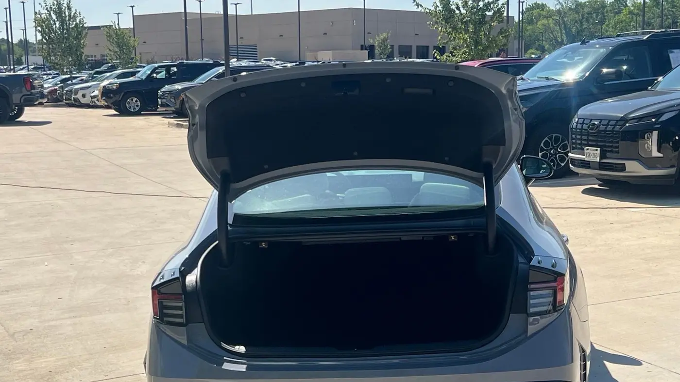 2025 Hyundai SONATA SEL