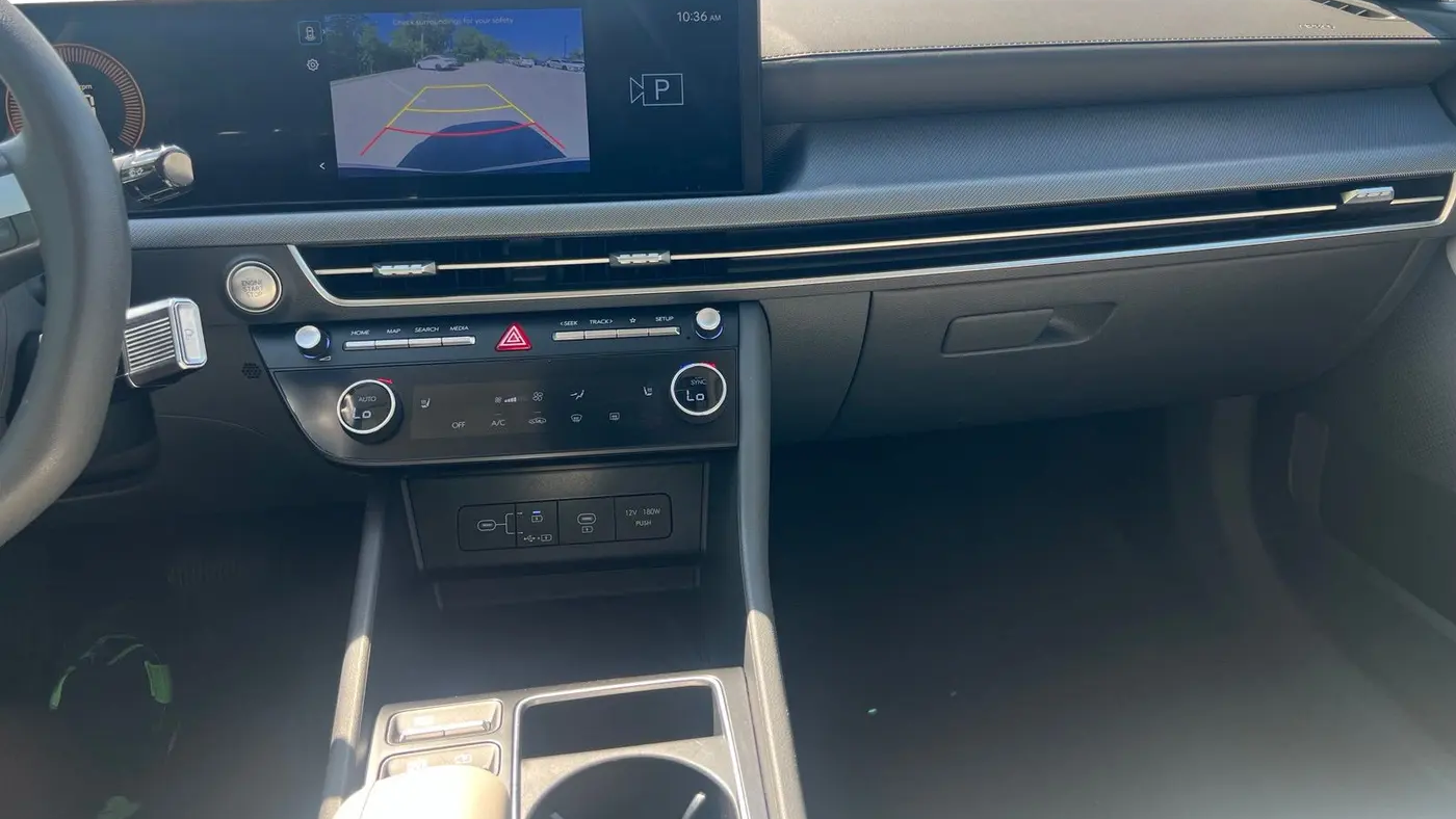 2025 Hyundai SONATA SEL