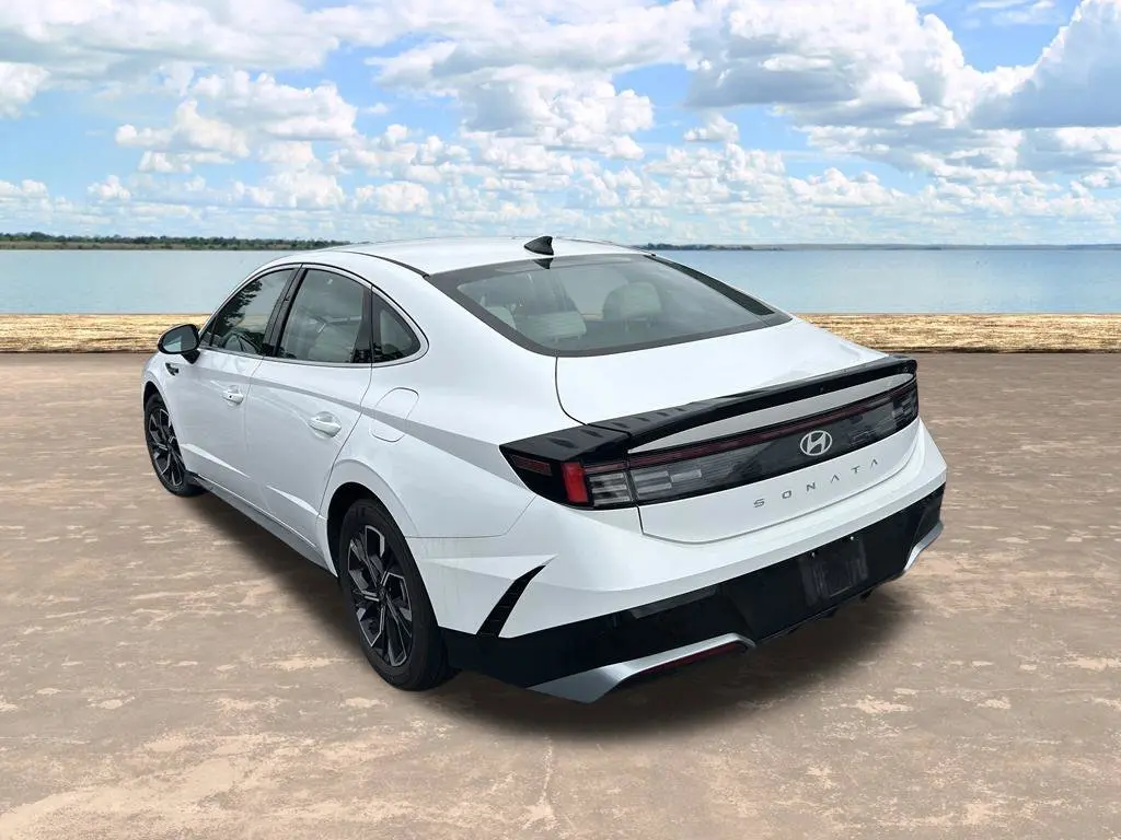 2025 Hyundai Sonata - $21,500