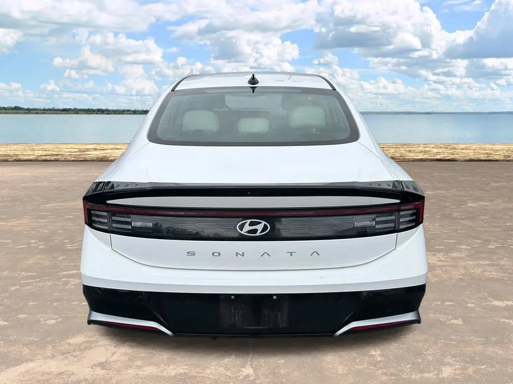2025 Hyundai Sonata - $21,500