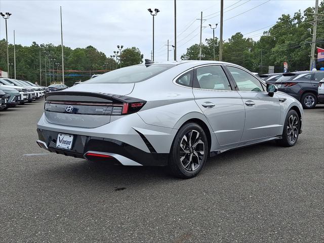 2025 Hyundai Sonata - $25,990