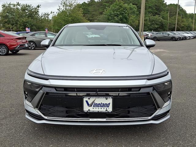 2025 Hyundai Sonata - $25,990