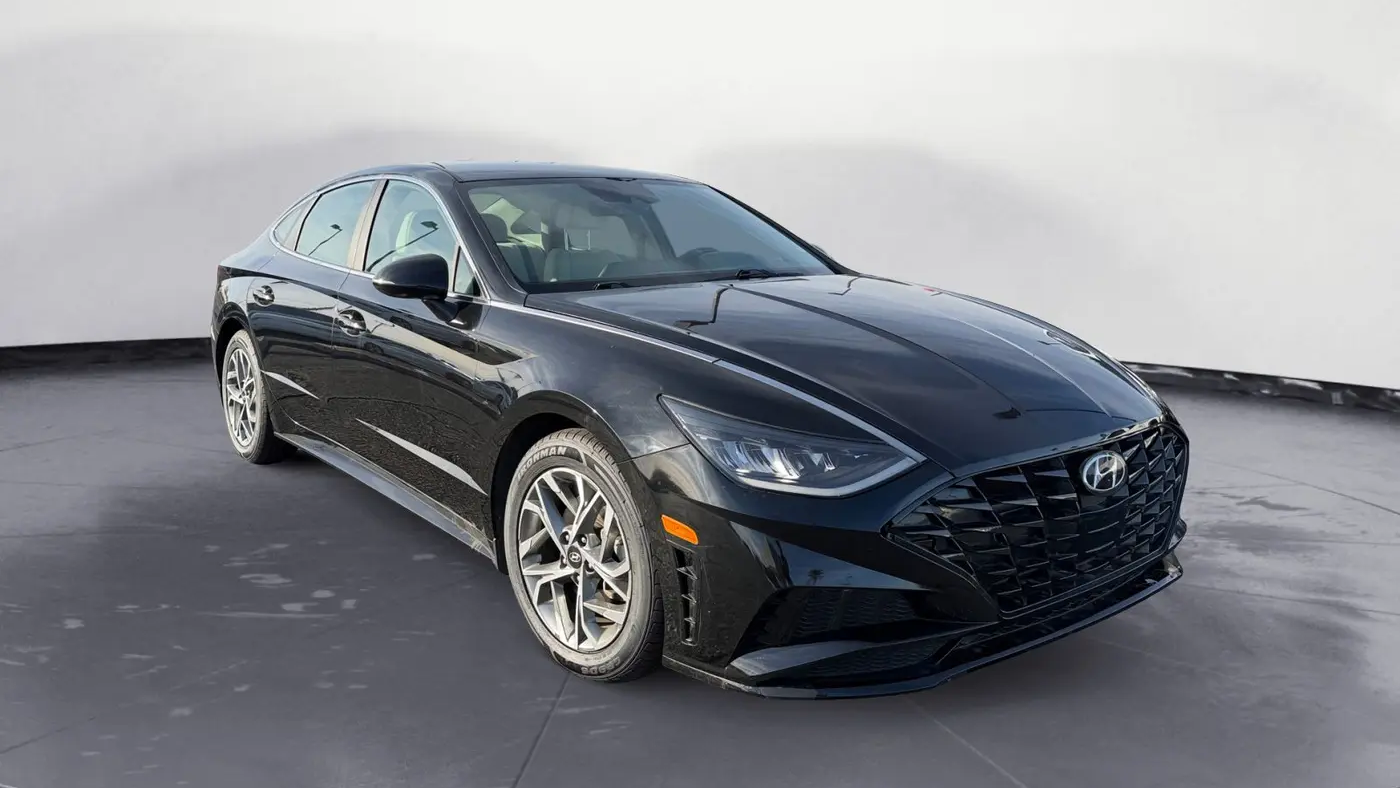 2022 Hyundai SONATA SEL