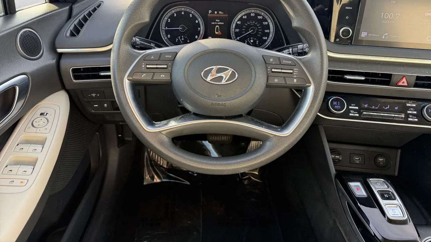 2022 Hyundai SONATA SEL